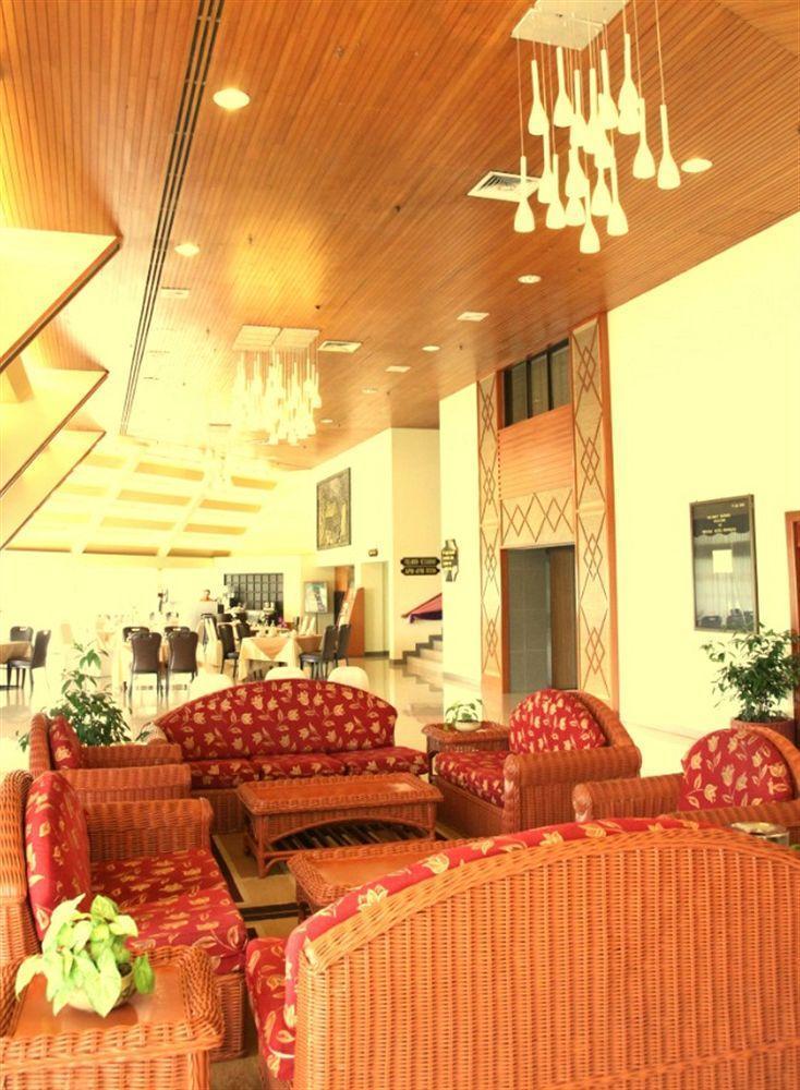 Oyo 89693 Perkasa Hotel Keningau Near Hospital Keningau Exteriér fotografie