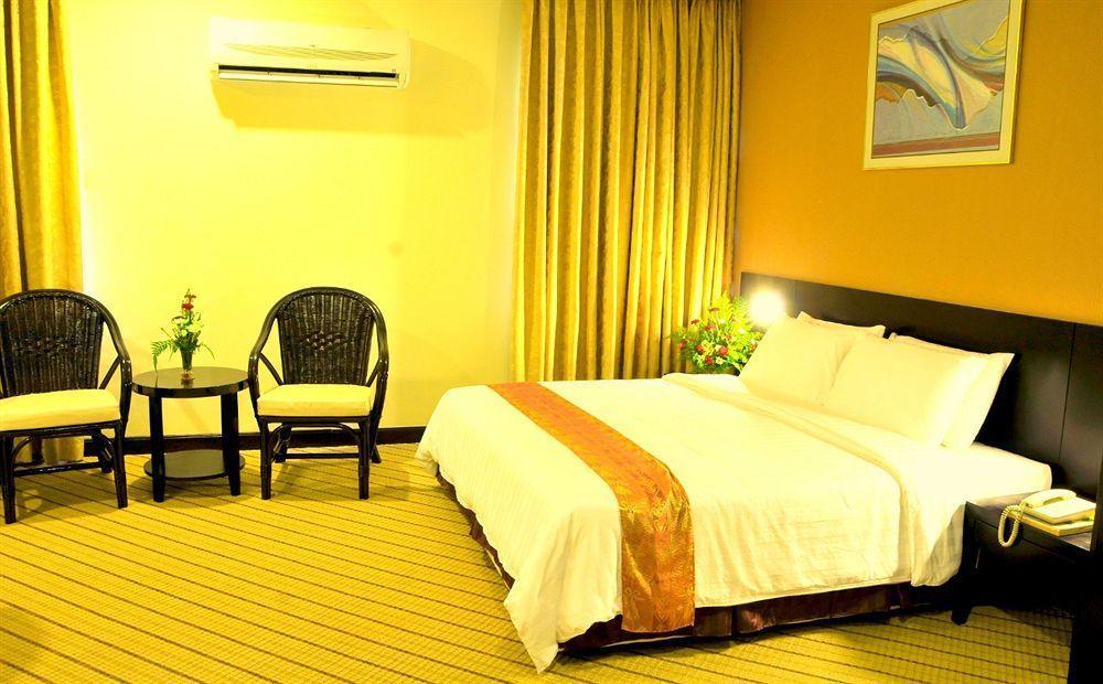 Oyo 89693 Perkasa Hotel Keningau Near Hospital Keningau Exteriér fotografie