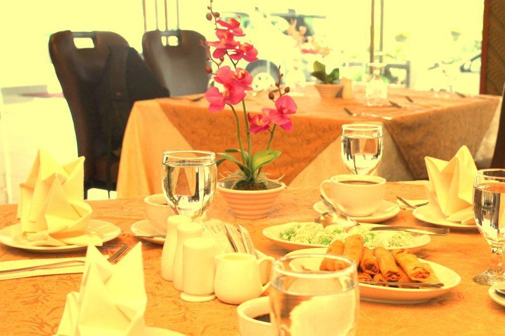 Oyo 89693 Perkasa Hotel Keningau Near Hospital Keningau Exteriér fotografie