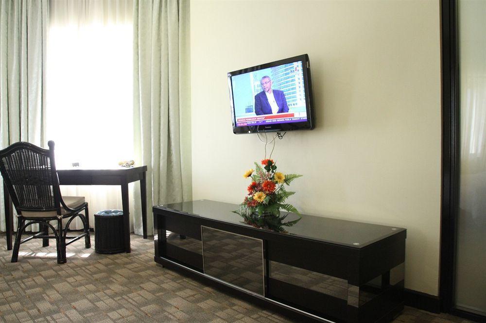 Oyo 89693 Perkasa Hotel Keningau Near Hospital Keningau Exteriér fotografie