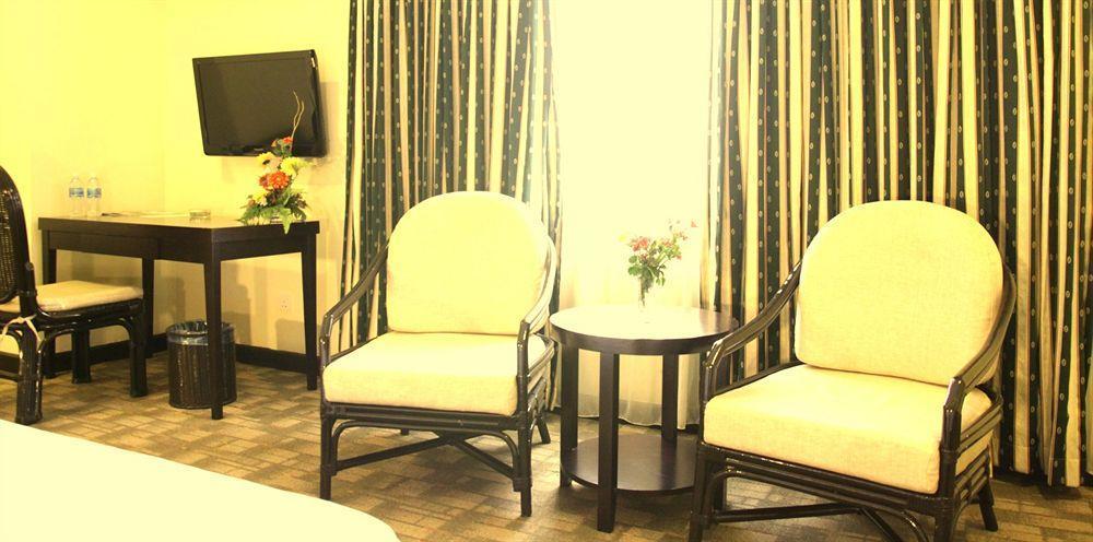 Oyo 89693 Perkasa Hotel Keningau Near Hospital Keningau Exteriér fotografie
