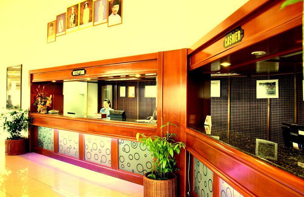 Oyo 89693 Perkasa Hotel Keningau Near Hospital Keningau Exteriér fotografie