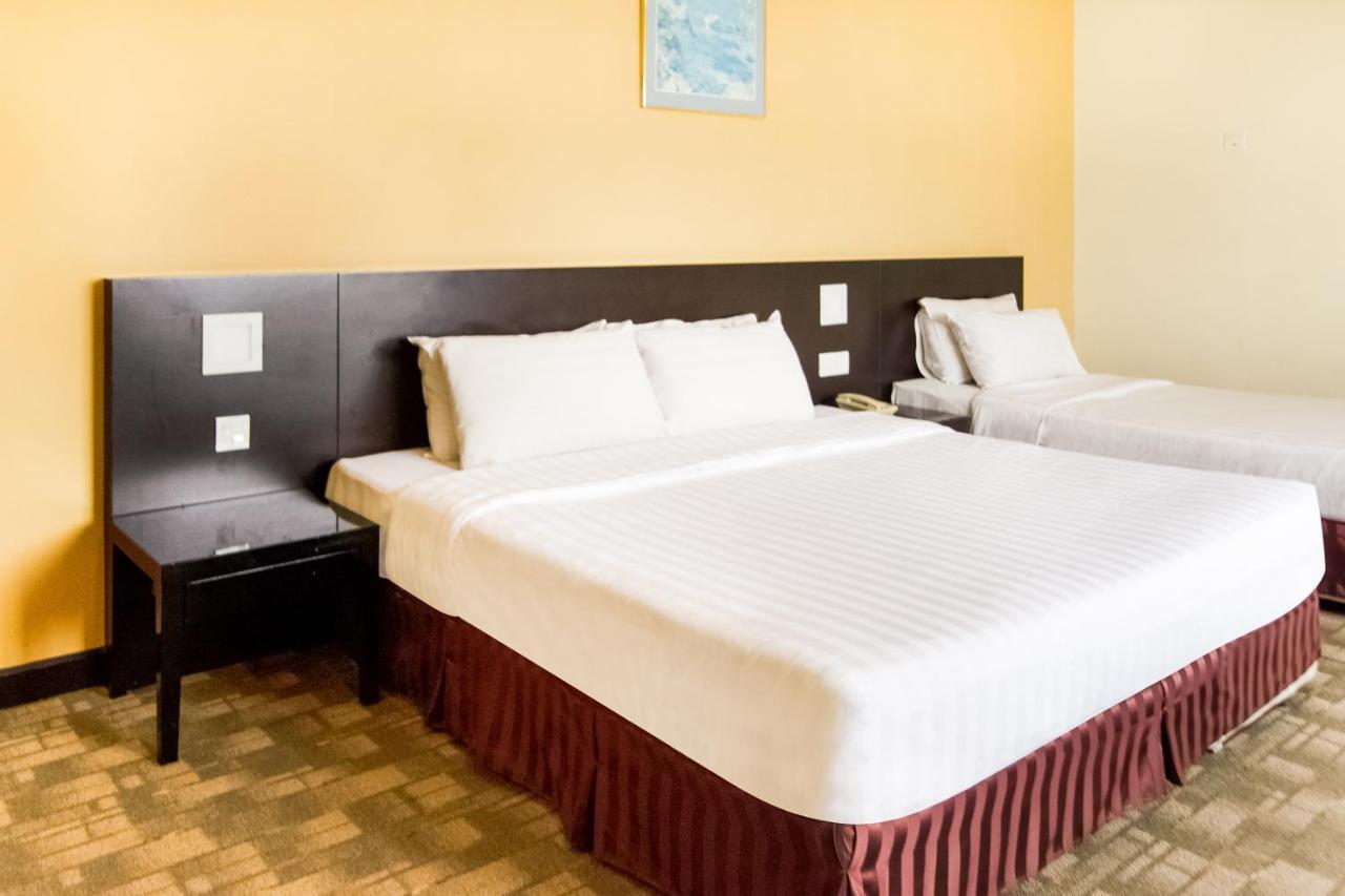 Oyo 89693 Perkasa Hotel Keningau Near Hospital Keningau Exteriér fotografie