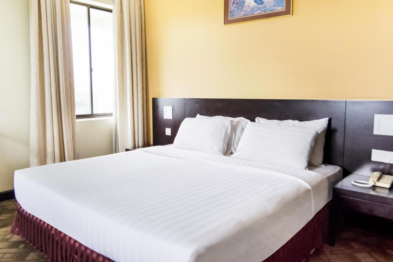 Oyo 89693 Perkasa Hotel Keningau Near Hospital Keningau Exteriér fotografie