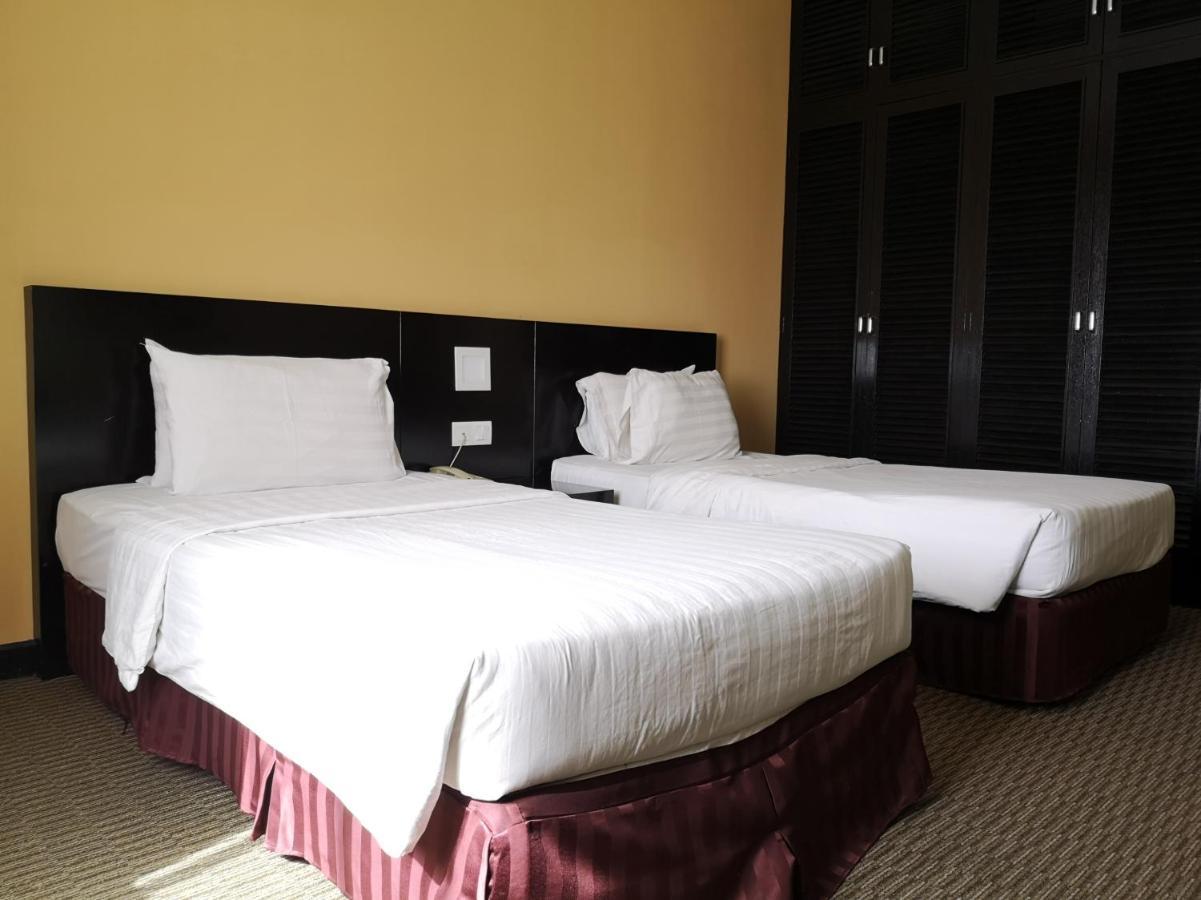 Oyo 89693 Perkasa Hotel Keningau Near Hospital Keningau Exteriér fotografie