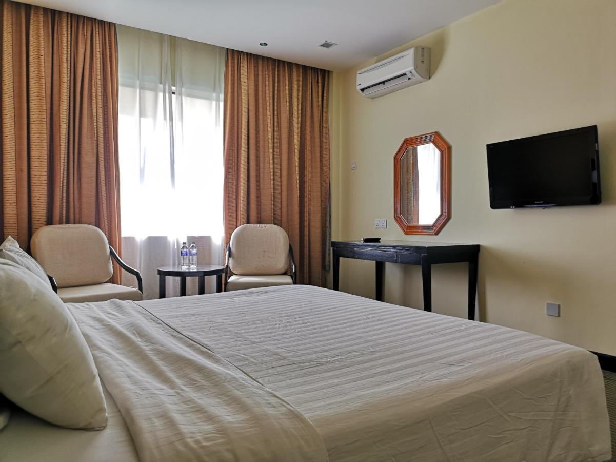 Oyo 89693 Perkasa Hotel Keningau Near Hospital Keningau Exteriér fotografie