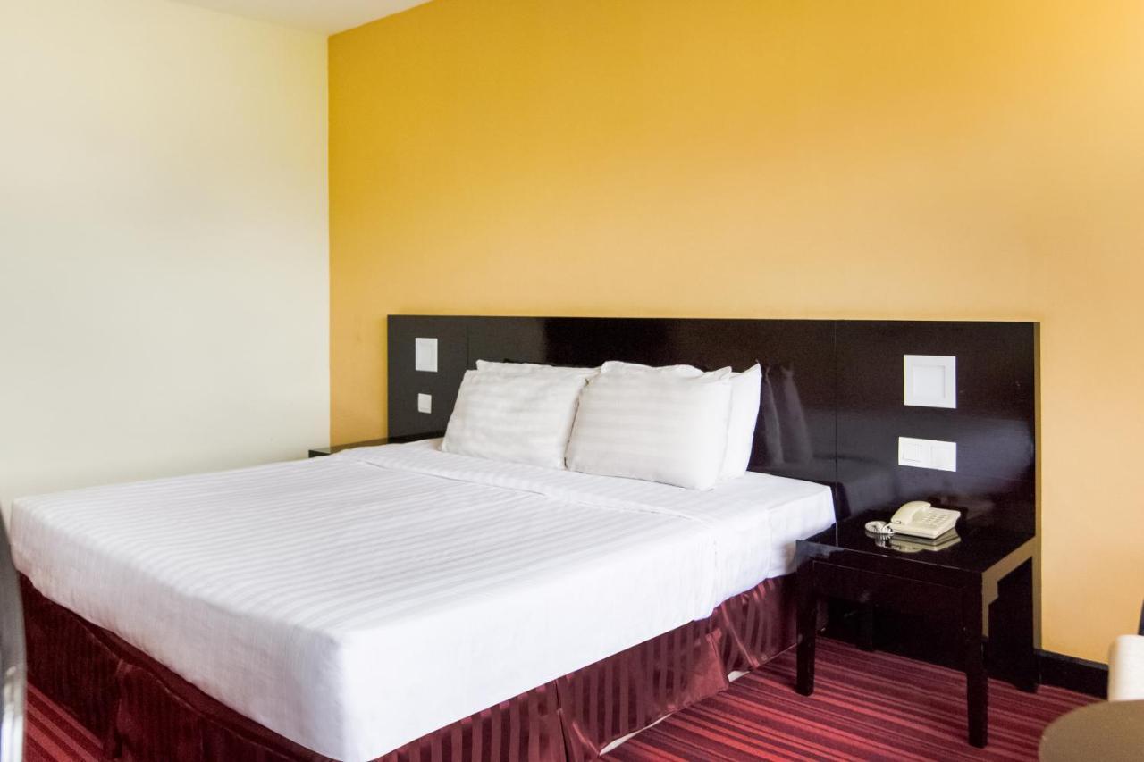 Oyo 89693 Perkasa Hotel Keningau Near Hospital Keningau Exteriér fotografie
